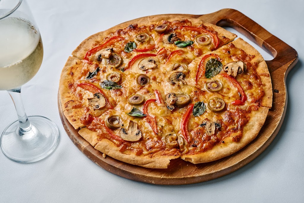 Yarra Valley Restaurant | 21 Heritage Ave, Chirnside Park VIC 3116, Australia | Phone: (03) 8756 5703