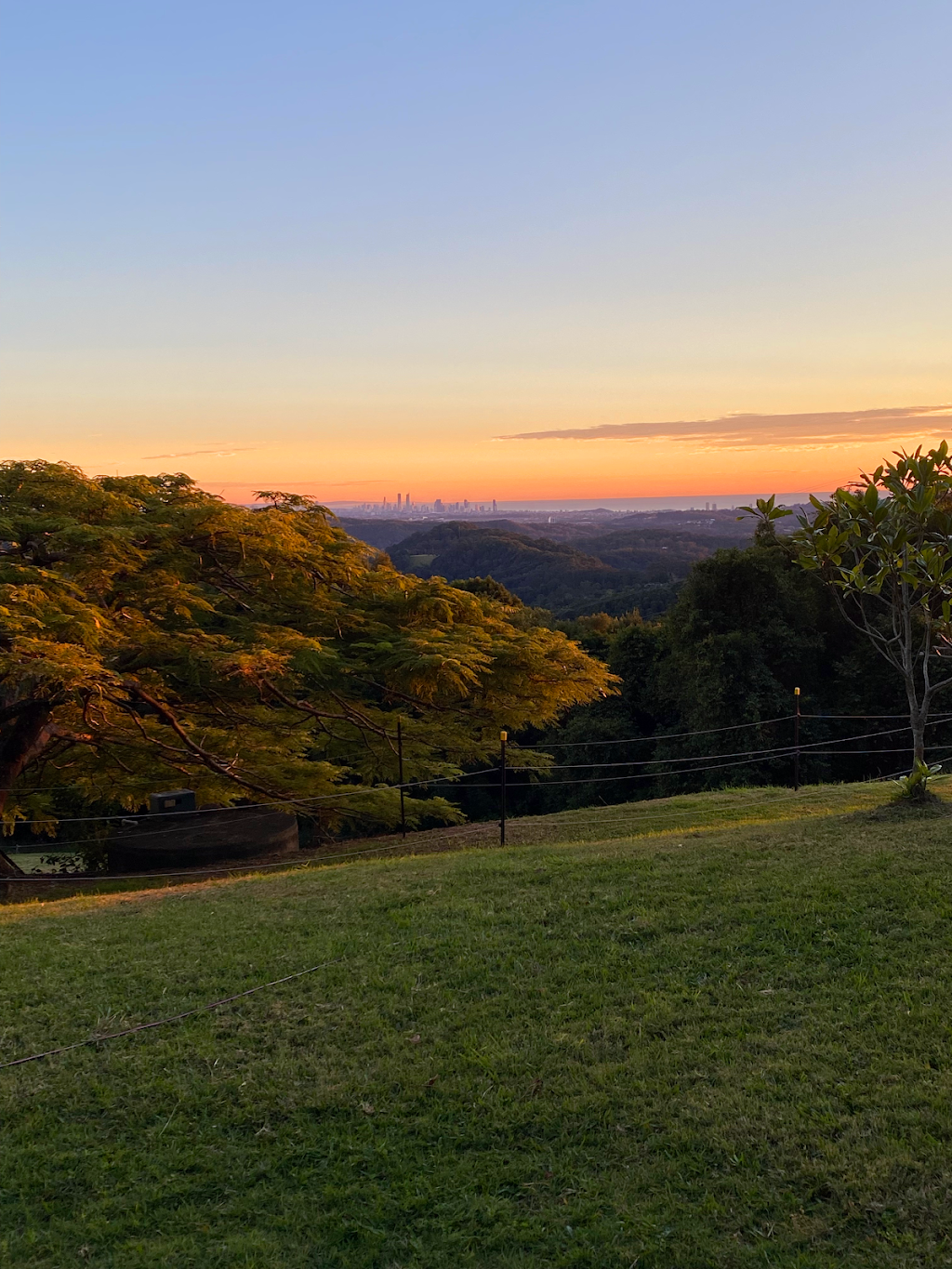 EcoView Retreat | 660 Trees Rd, Tallebudgera Valley QLD 4228, Australia | Phone: 0494 392 065