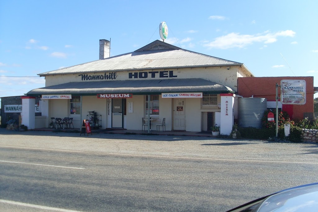 Manna Hill Hotel | bar | Railway Terrace, Manna Hill SA 5440, Australia | 0886725904 OR +61 8 8672 5904