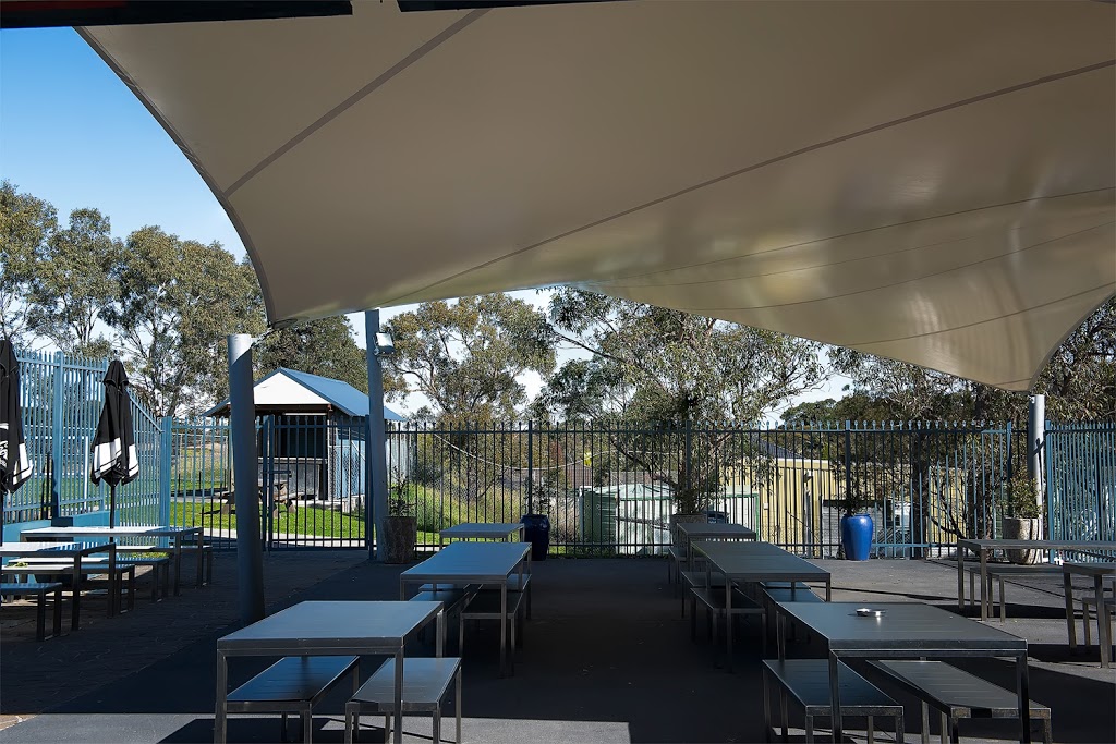 Budgewoi Soccer Club | restaurant | 1 Millington Way, Buff Point NSW 2262, Australia | 0243937280 OR +61 2 4393 7280