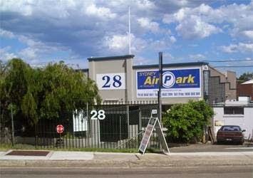 Sydney AirPark | parking | 6 Mount Olympus Blvd, Wolli Creek NSW 2205, Australia | 0295670411 OR +61 2 9567 0411