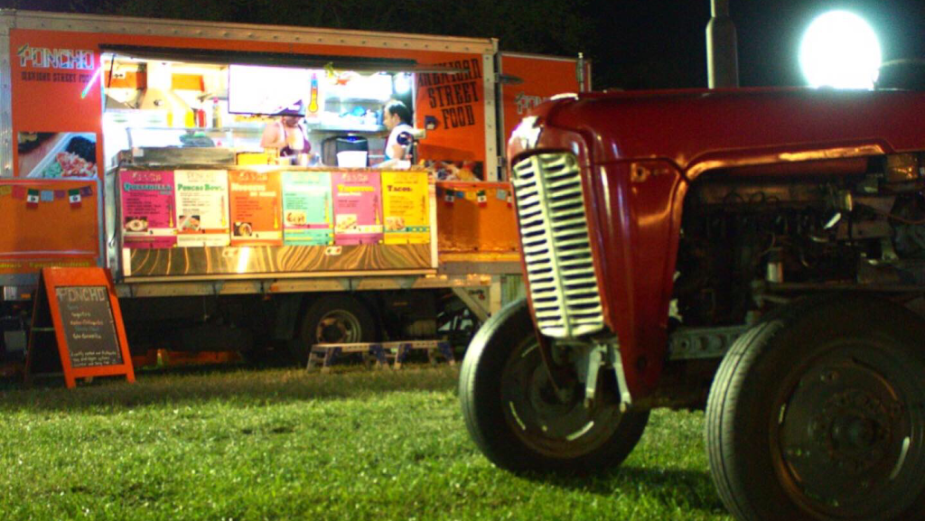 Poncho Mexican Street Food truck | 10 Elegante Rd, St Leonards VIC 3223, Australia | Phone: 0422 564 222