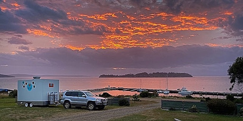 BRUNY ISLAND FOOD TRUCK & CATERING | Adventure Bay Rd, Adventure Bay TAS 7150, Australia | Phone: 0458 103 752