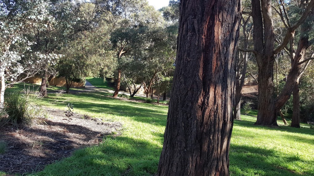Collina Street Reserve | park | Mitcham VIC 3132, Australia