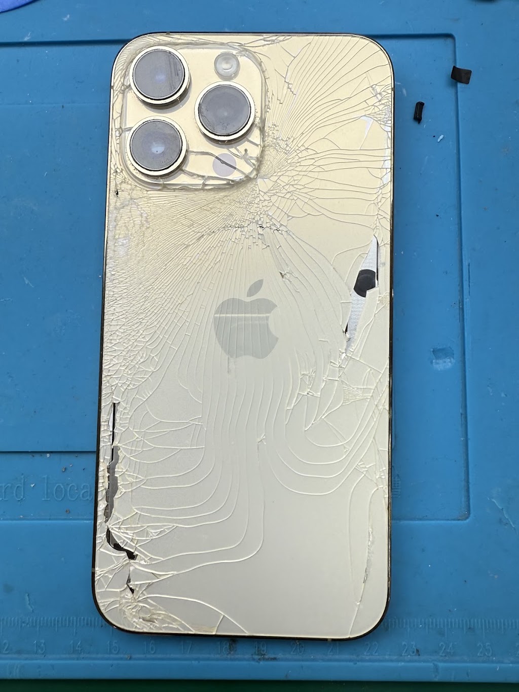 FixPhoneFast | Unit 7/1 Hosken St, Springvale South VIC 3174, Australia | Phone: 0468 836 336