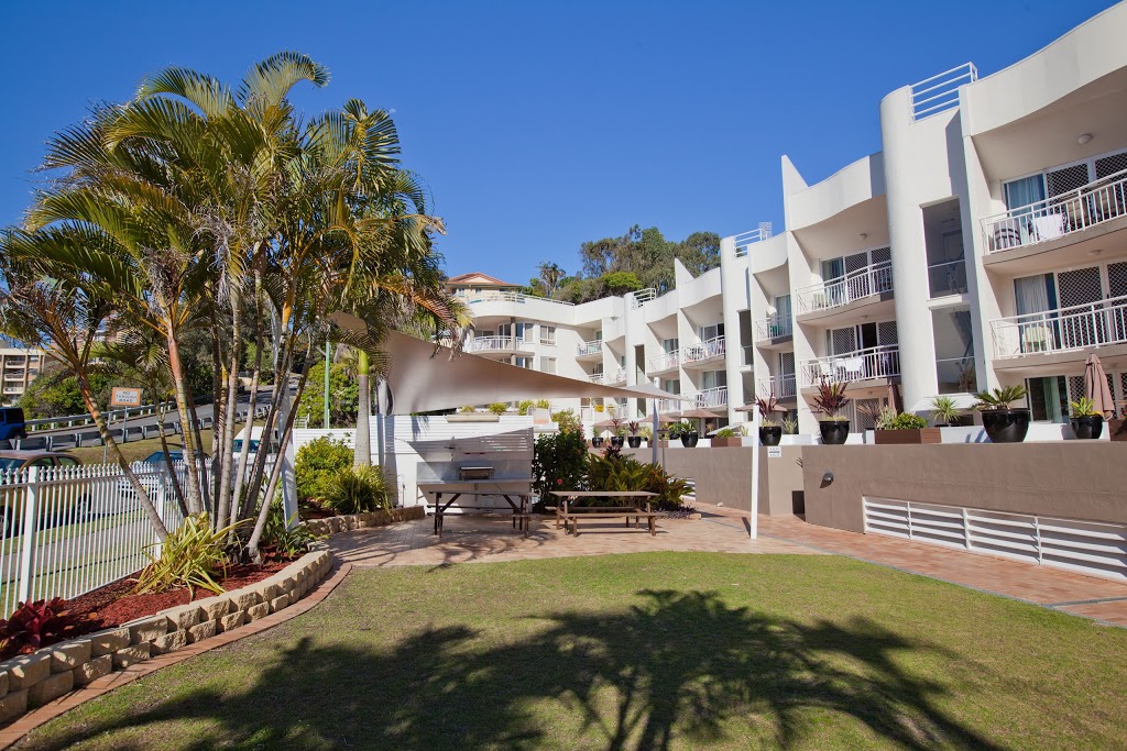 Kirra Palms Holiday Apartments | lodging | 102-112 Musgrave St, Coolangatta QLD 4225, Australia | 0755992888 OR +61 7 5599 2888