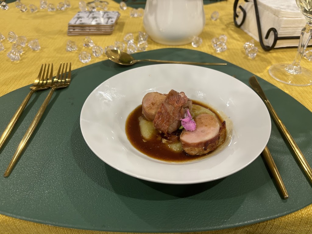 Dine In | 13 Day Ave, Figtree NSW 2525, Australia | Phone: 0432 804 952