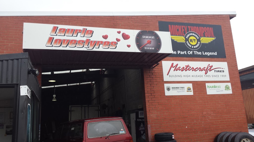 Laurie Loves Tyres | car repair | 86 Browns Rd, Kingston TAS 7050, Australia | 0361094015 OR +61 3 6109 4015
