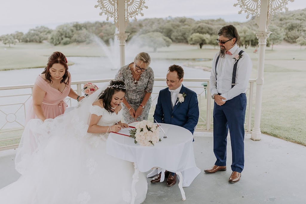 A Certain Celebration | 214 Moss Ave, Mount Helen VIC 3350, Australia | Phone: 0435 357 165