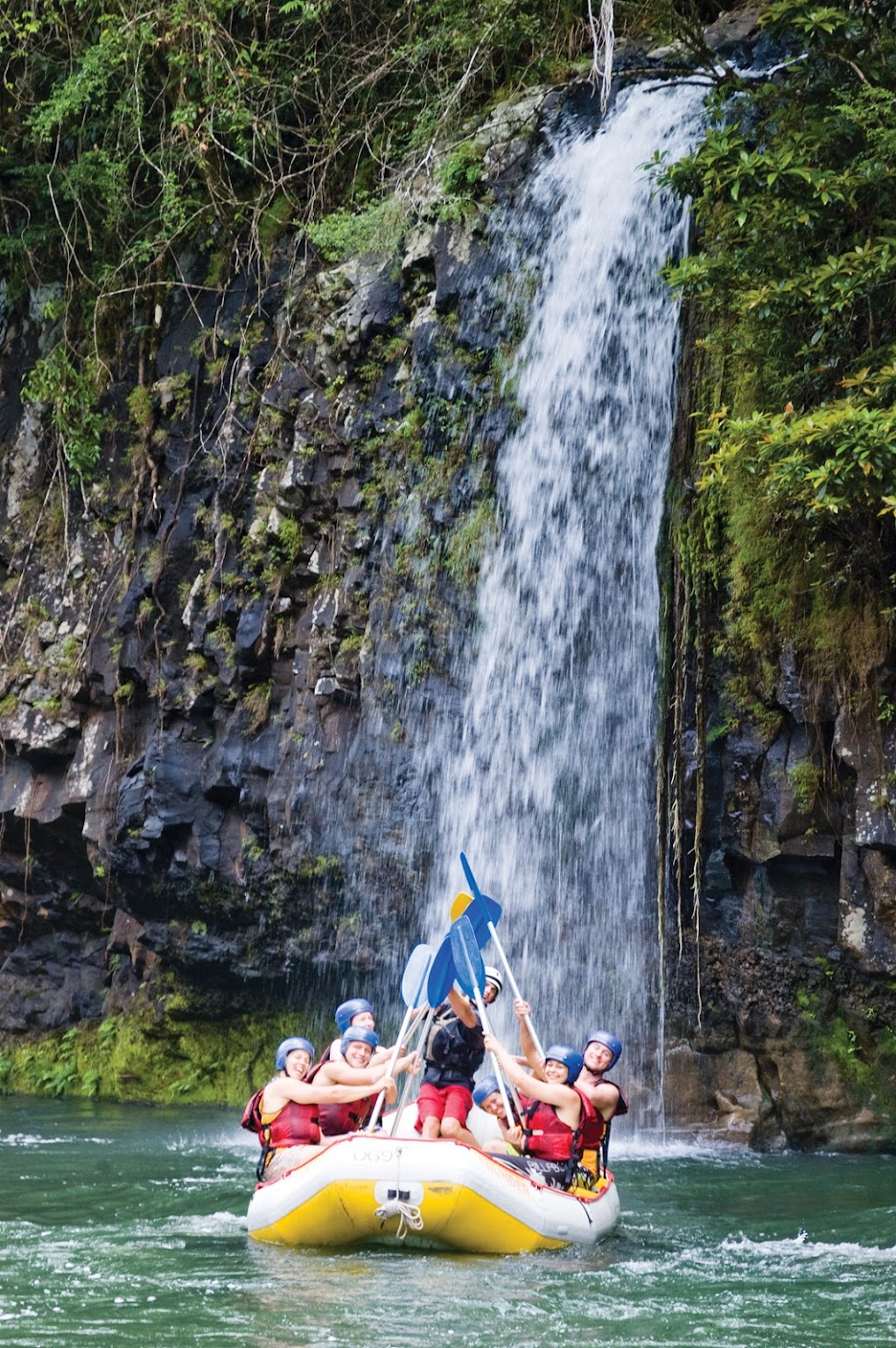 Raging Thunder - Tully River Rafting |  | Unit 1/159 Feluga Rd, Feluga QLD 4854, Australia | 0740313460 OR +61 7 4031 3460