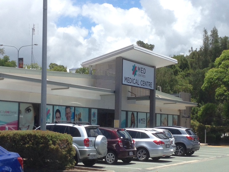 FamilyOne Dental | dentist | Shop 8 Stockland Pacific Pines Shopping Centre, Corner Pacific Pines Blvd & Pitcairn Way,, Pacific Pines QLD 4211, Australia | 0755968400 OR +61 7 5596 8400