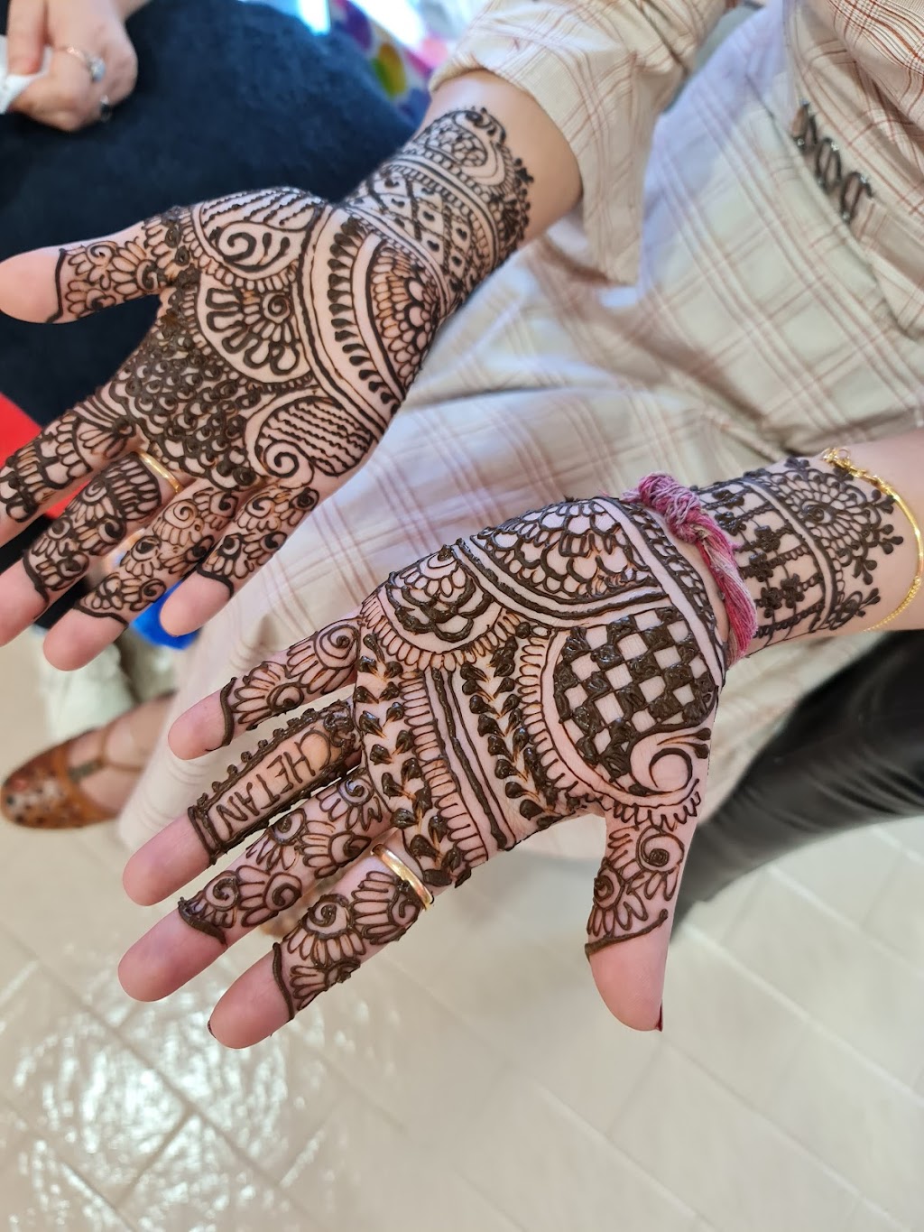 Magic beauty secrets indian parlour | 25 Symonds Rd, Dean Park NSW 2761, Australia | Phone: 0421 017 049