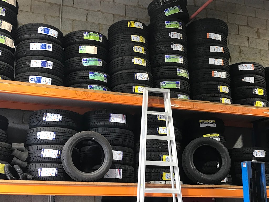 Coastal Wholesale Tyres | 4/5 Mildon Rd, Tuggerah NSW 2259, Australia | Phone: (02) 4353 0514
