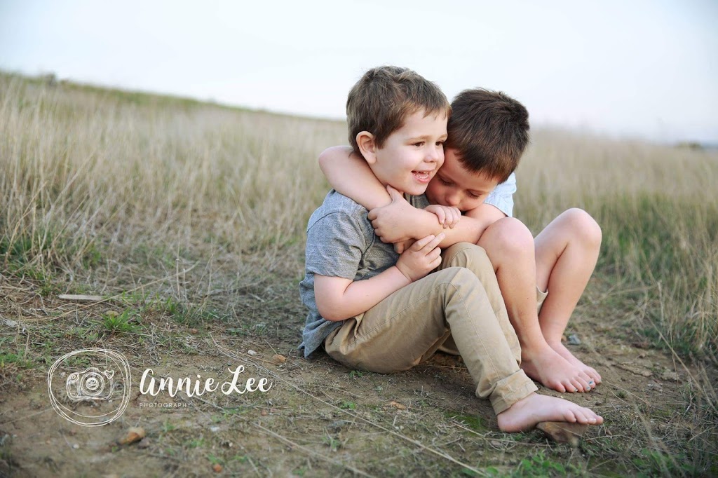 Annie Lee Photography | 29 Villella Dr, Pakenham VIC 3810, Australia | Phone: 0439 427 802