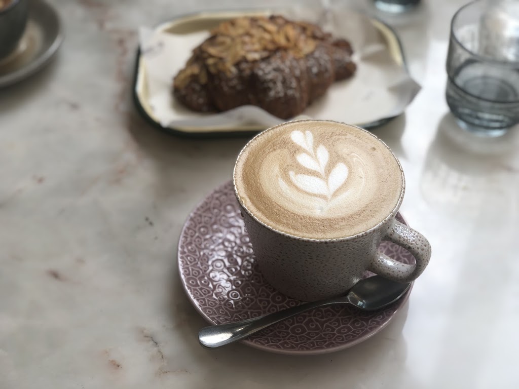 Shepherds Lane Cafe & Dessert Bar | 20 Shepherd St, Liverpool NSW 2170, Australia | Phone: (02) 8742 4033