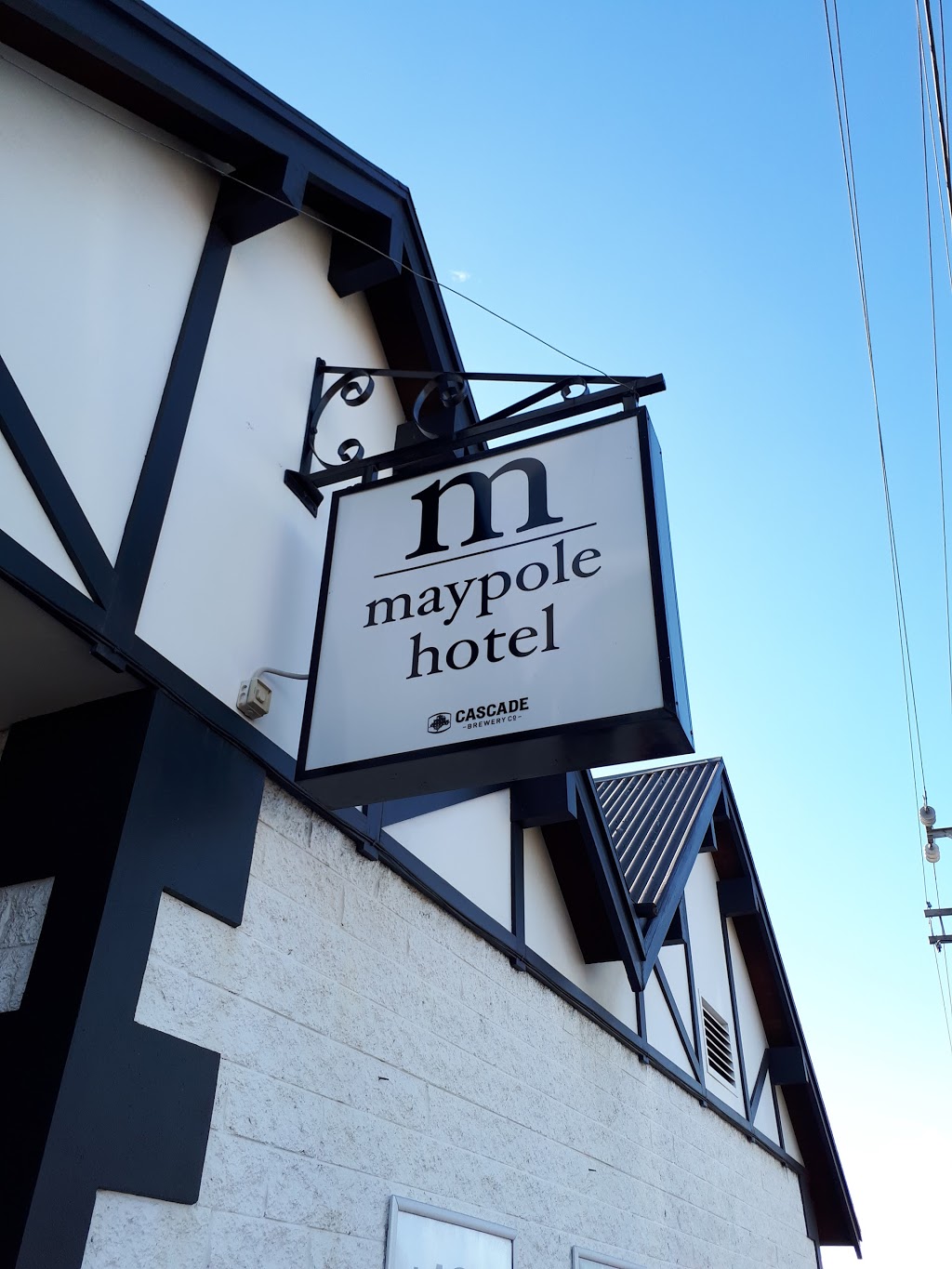 Maypole Hotel | 191 New Town Rd, New Town TAS 7008, Australia | Phone: (03) 6278 9662