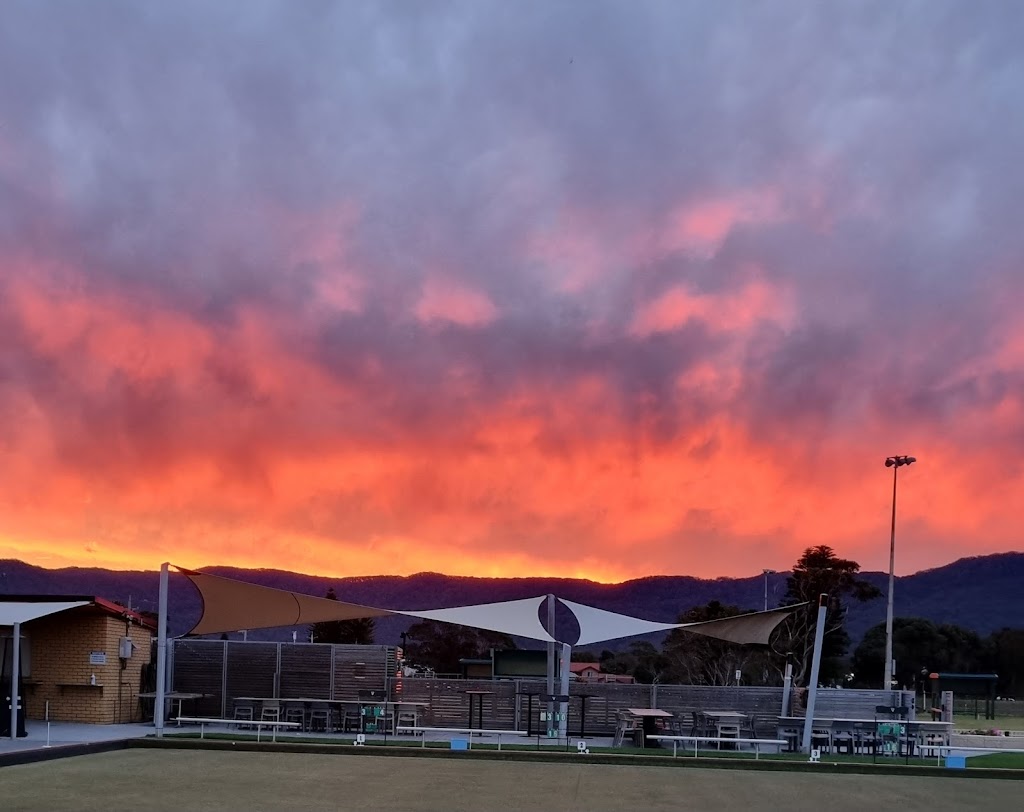 Barefoot Bowls Party | 2A Towradgi Rd, Towradgi NSW 2518, Australia | Phone: 0418 673 618