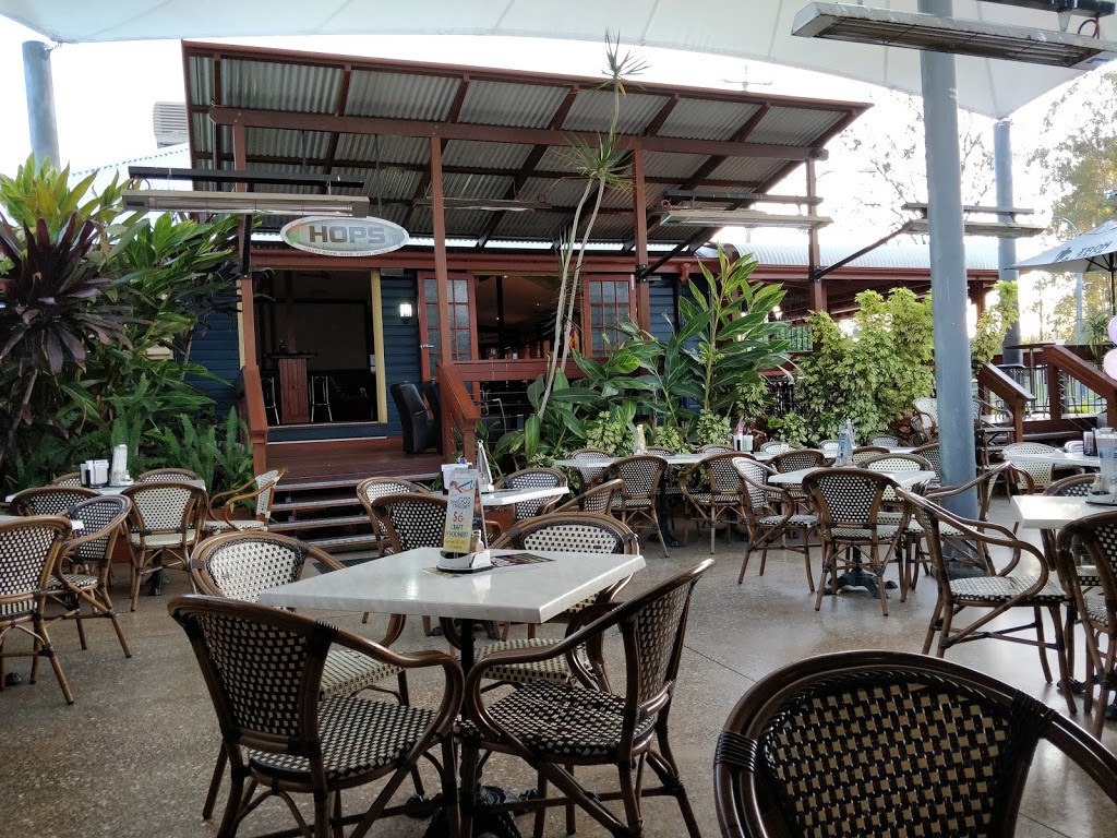 Samford Valley Hotel | restaurant | 4 Main St, Samford Valley QLD 4520, Australia | 0732891212 OR +61 7 3289 1212