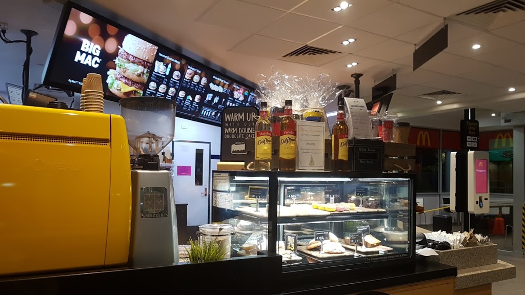 McDonalds Glenrowan North | meal takeaway | BP Service Centre Northbound Side Hume Highway, Glenrowan VIC 3675, Australia | 0357662700 OR +61 3 5766 2700