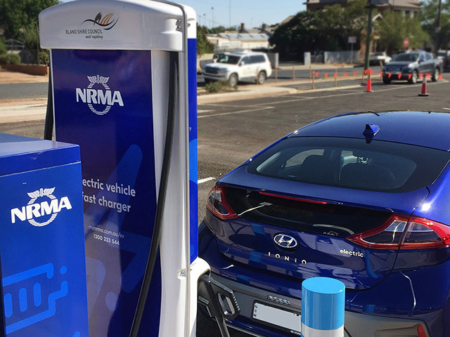 NRMA Charging Station |  | 13-15 Shire St, West Wyalong NSW 2671, Australia | 1300233544 OR +61 1300 233 544