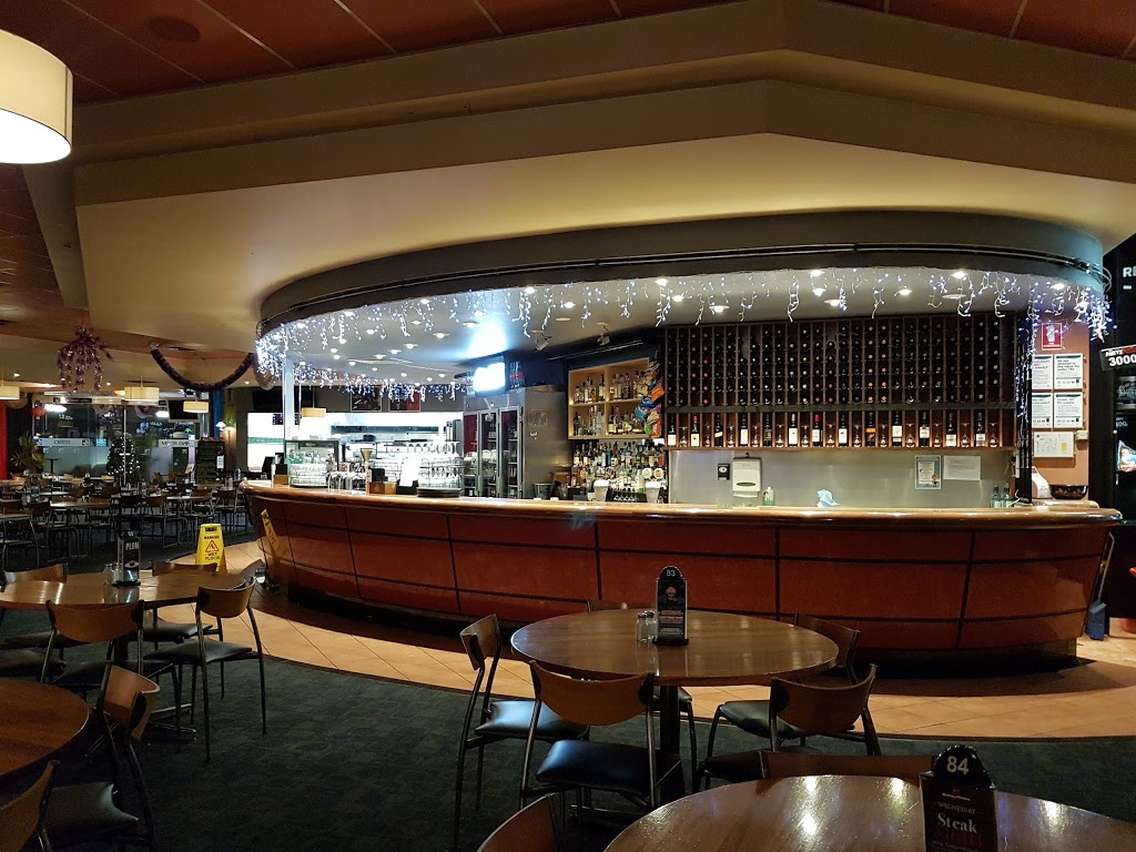 Matthew Flinders Hotel | night club | 667 Warrigal Rd, Chadstone VIC 3148, Australia | 0395688004 OR +61 3 9568 8004