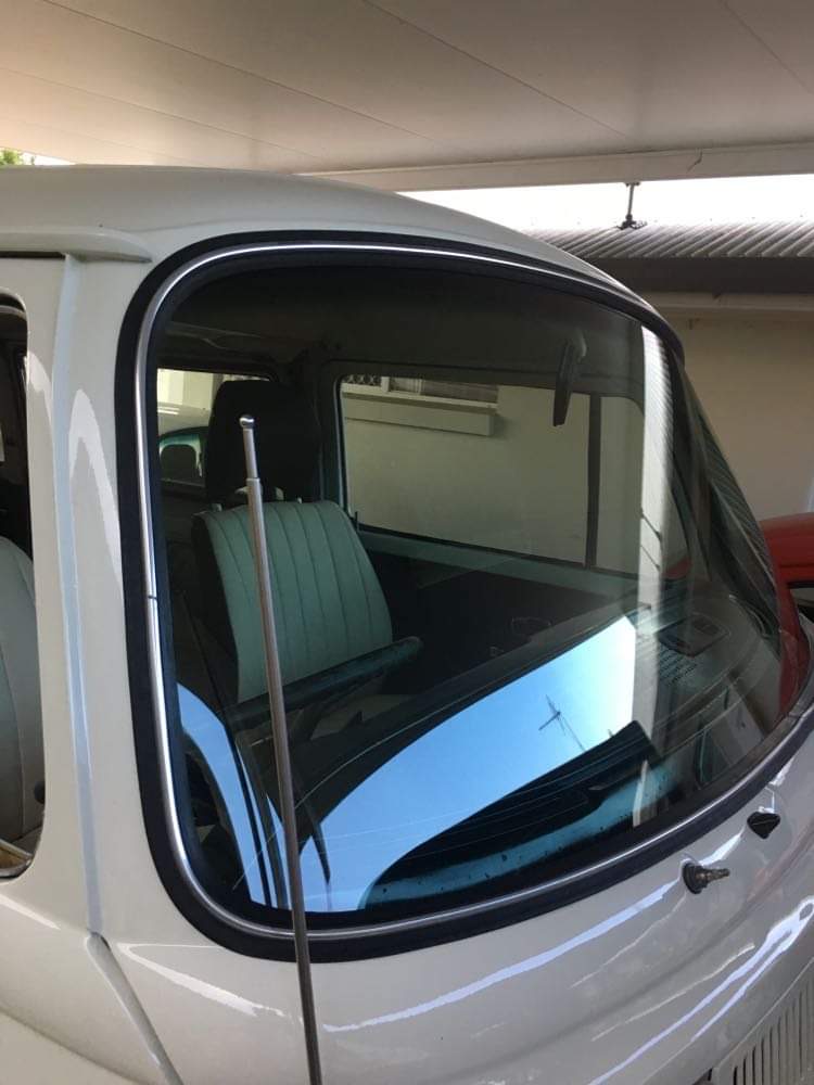 Wide Bay Windscreens | car repair | 105 Old Coach Rd, Oakhurst QLD 4650, Australia | 0400956420 OR +61 400 956 420