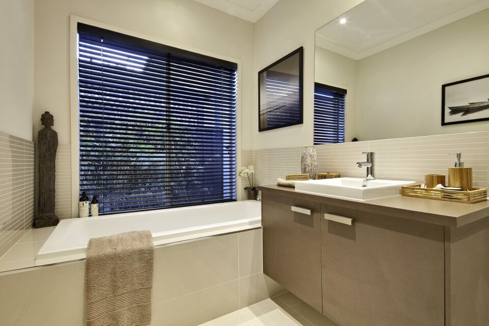 Brisbane Bathroom Bliss | 8 Corey Cl, Brisbane QLD 4160, Australia | Phone: (07) 3207 4298