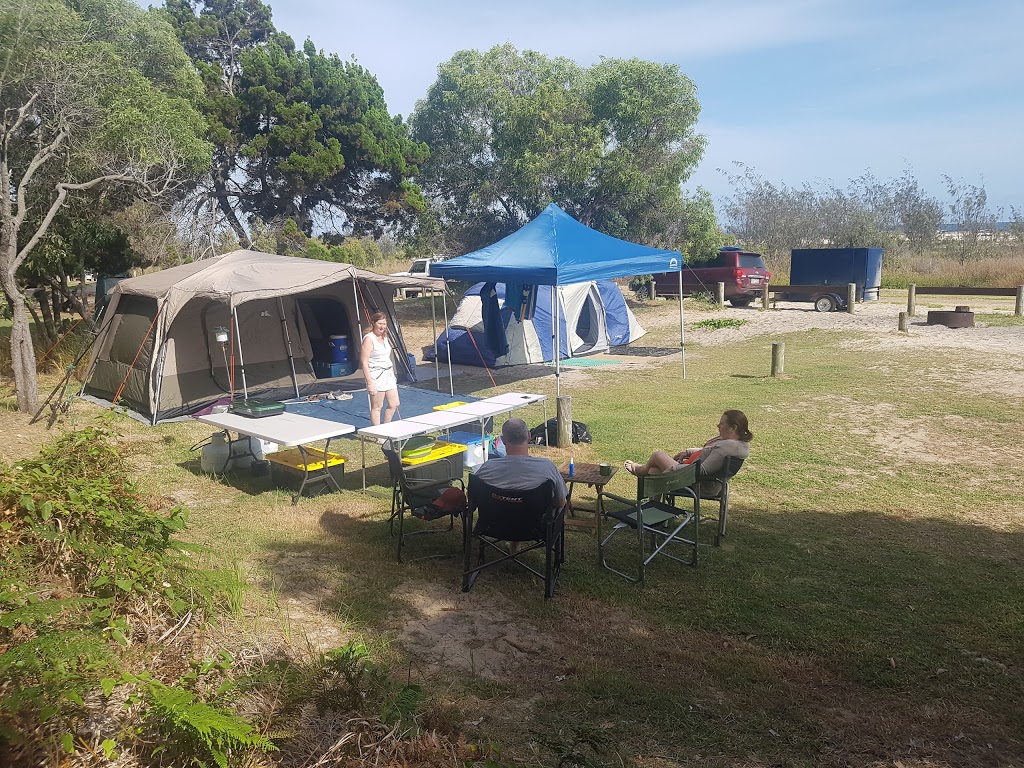 Waddy Point Beachfront Campground | 1 Eliza Ave, Fraser Island QLD 4581, Australia | Phone: 13 74 68