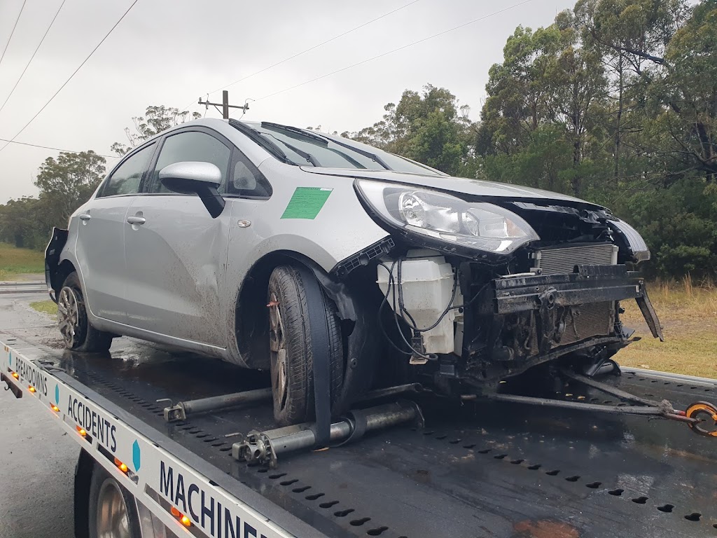 Shoalhaven Accident Assist Towing | The Wool Rd, Basin View NSW 2540, Australia | Phone: 0497 461 739
