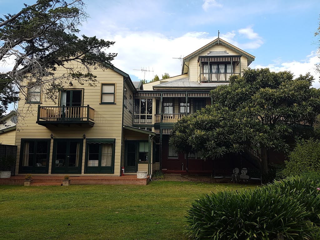 Leura House | lodging | 7 Britain St, Leura NSW 2780, Australia | 0247842035 OR +61 2 4784 2035