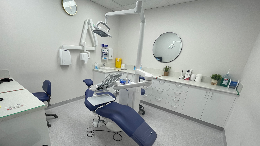 PK Dental Iluka - Dr Naseem Hashim | dentist | Shop 6/98 OMara Blvd, Iluka WA 6028, Australia | 0861194760 OR +61 8 6119 4760