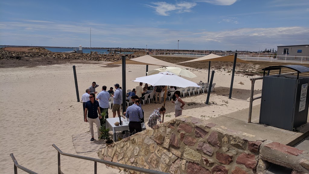 Wallaroo, Office Beach | 9 Jetty Rd, Wallaroo SA 5556, Australia