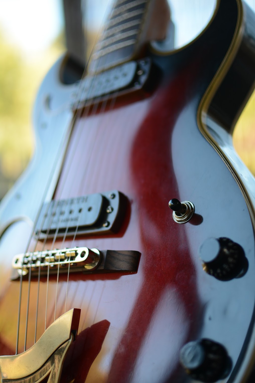 Mastena Guitars | 20 Siesta St, Camira QLD 4300, Australia | Phone: 0426 971 743