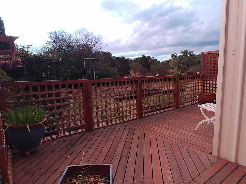 Moonaree Cabin | 66 Narrawong Cemetery Rd, Narrawong VIC 3285, Australia | Phone: 0493 451 304