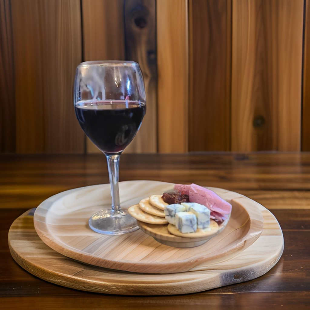 Tasting Lounge (inside Stanthorpe Holiday Park) | 26806 New England Hwy, Severnlea QLD 4380, Australia | Phone: 0483 966 766