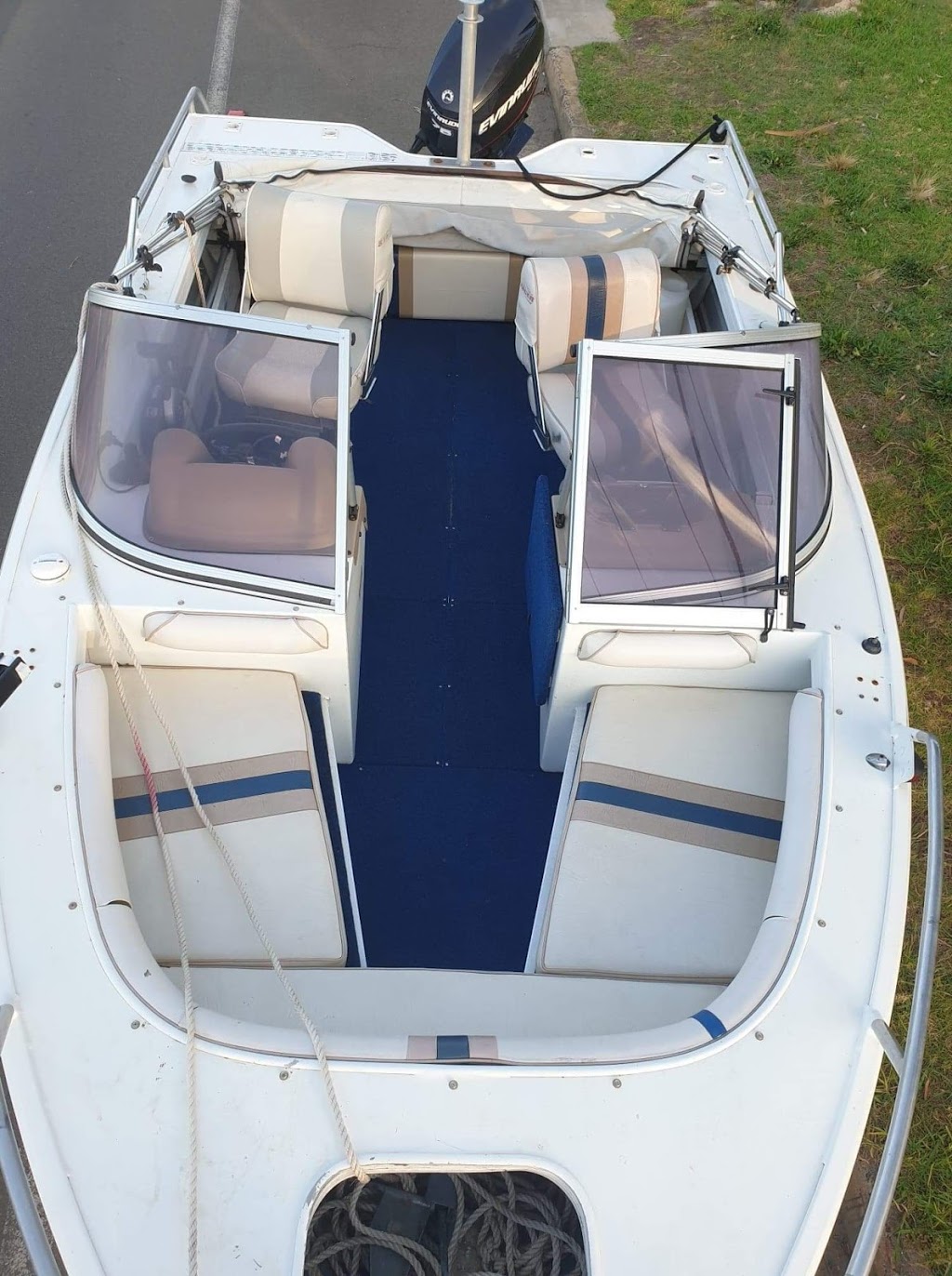 Oz Boat Hire |  | 15C Bayswater St, Drummoyne NSW 2046, Australia | 0450111555 OR +61 450 111 555