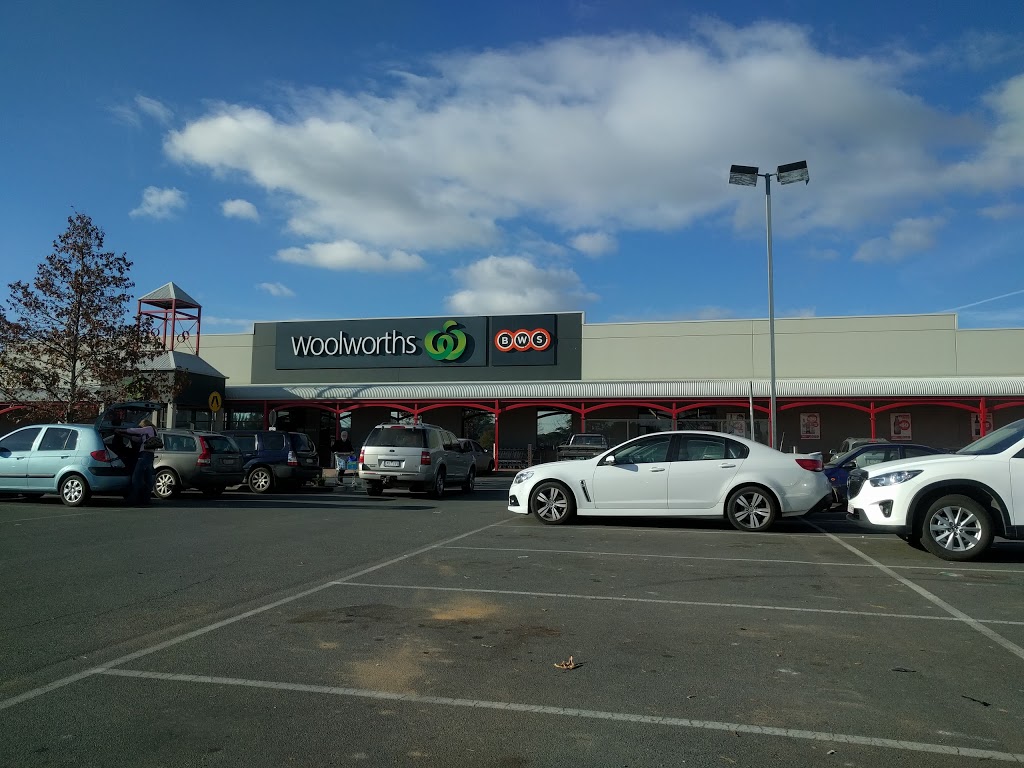 Woolworths Benalla | supermarket | 49-59 Smythe St, Benalla VIC 3672, Australia | 0357604025 OR +61 3 5760 4025