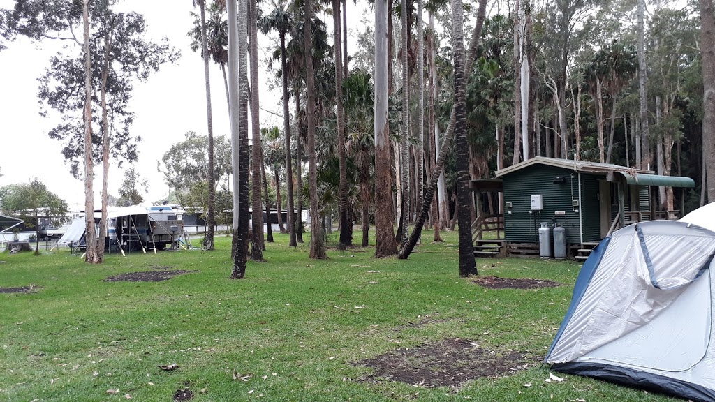 Twin Dolphins Holiday Park | rv park | South St, Tuncurry NSW 2428, Australia | 0265547015 OR +61 2 6554 7015
