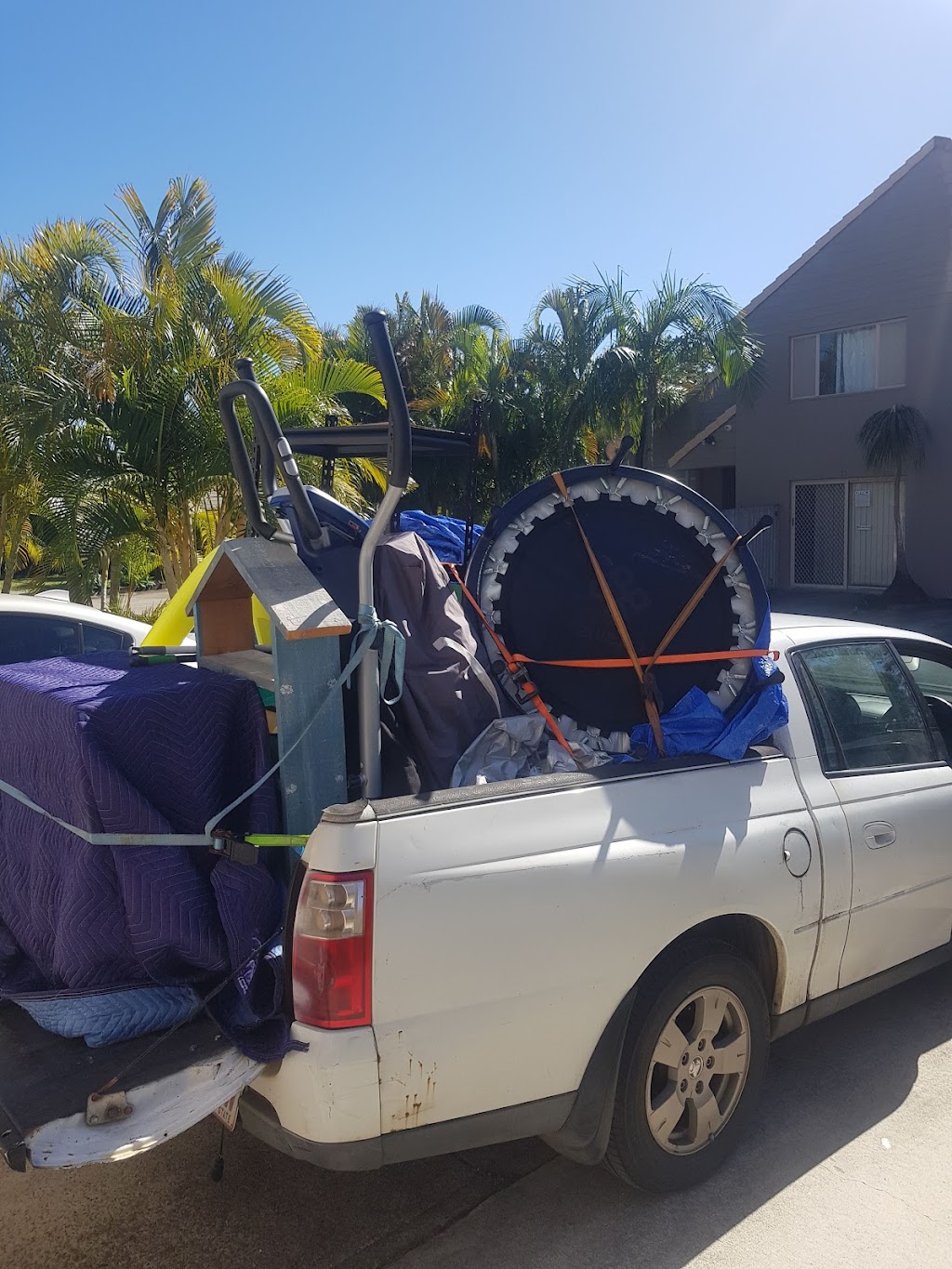 Bretts ute hire | Wanda, 534 Marine Parade, Biggera Waters QLD 4216, Australia | Phone: 0406 096 898