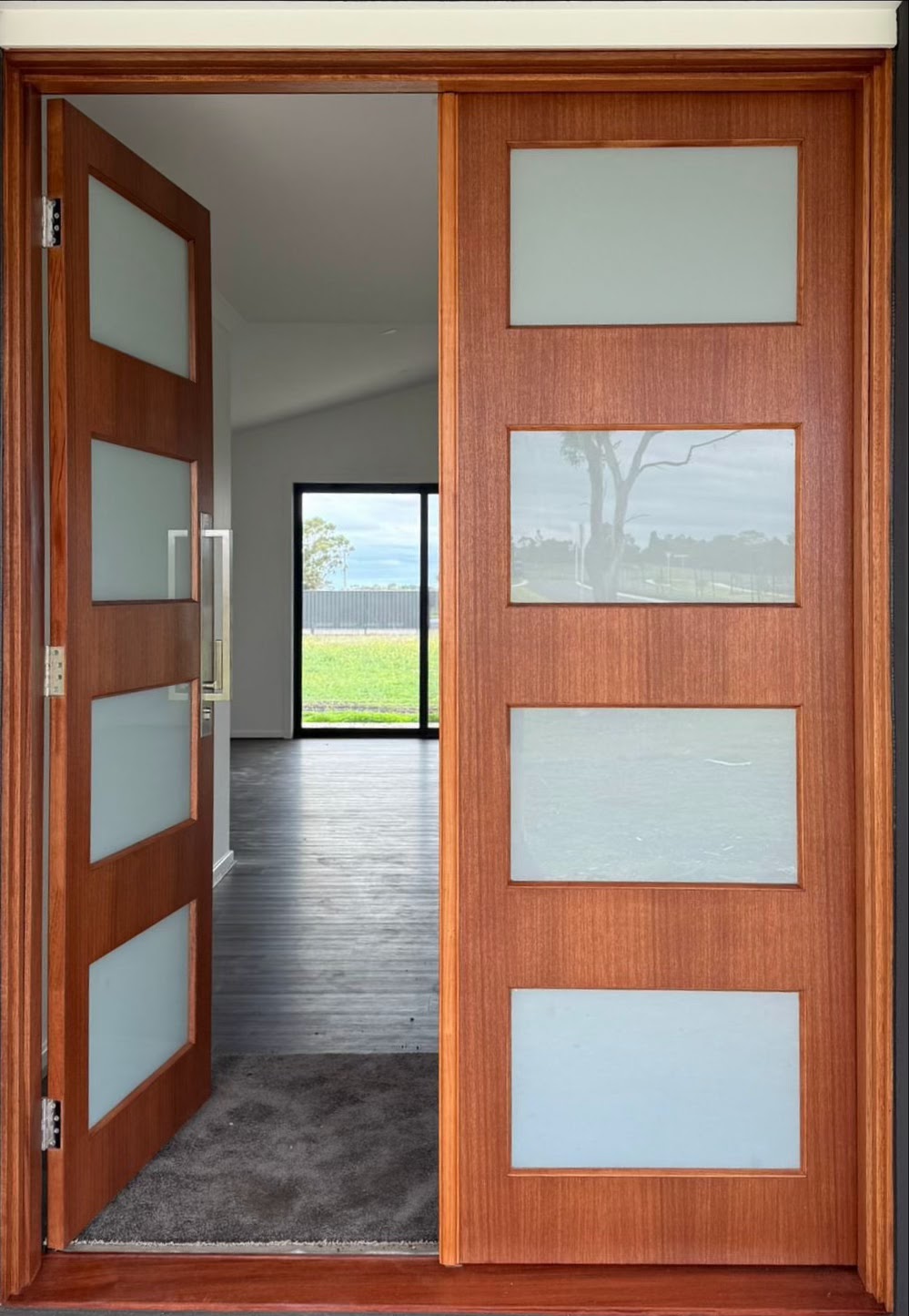 Five star painting pty ltd | 18 Derwent St, Lara VIC 3212, Australia | Phone: 0401 920 273
