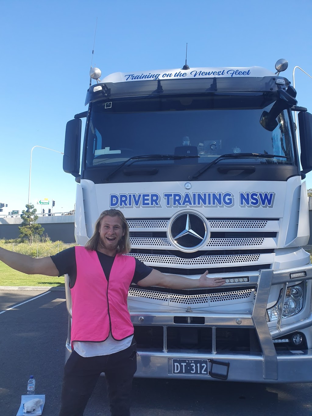 Driver Training NSW pty ltd |  | 35 Ruttleys Rd, Wyee NSW 2295, Australia | 0419210258 OR +61 419 210 258