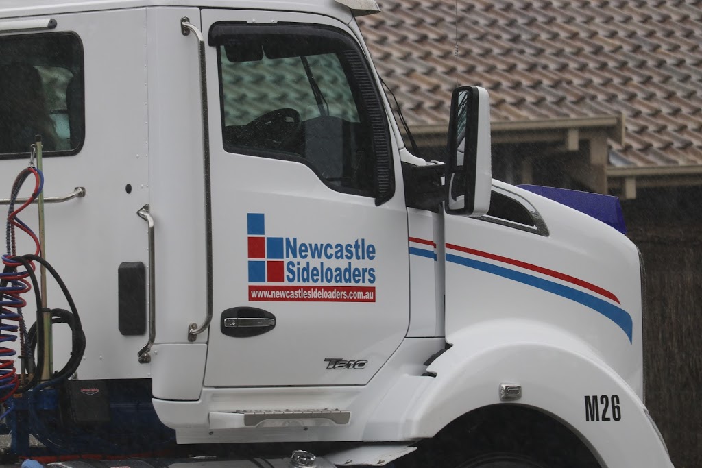 Newcastle Sideloaders Pty Ltd | 111 Bourke St, Carrington NSW 2294, Australia | Phone: (02) 4969 6373