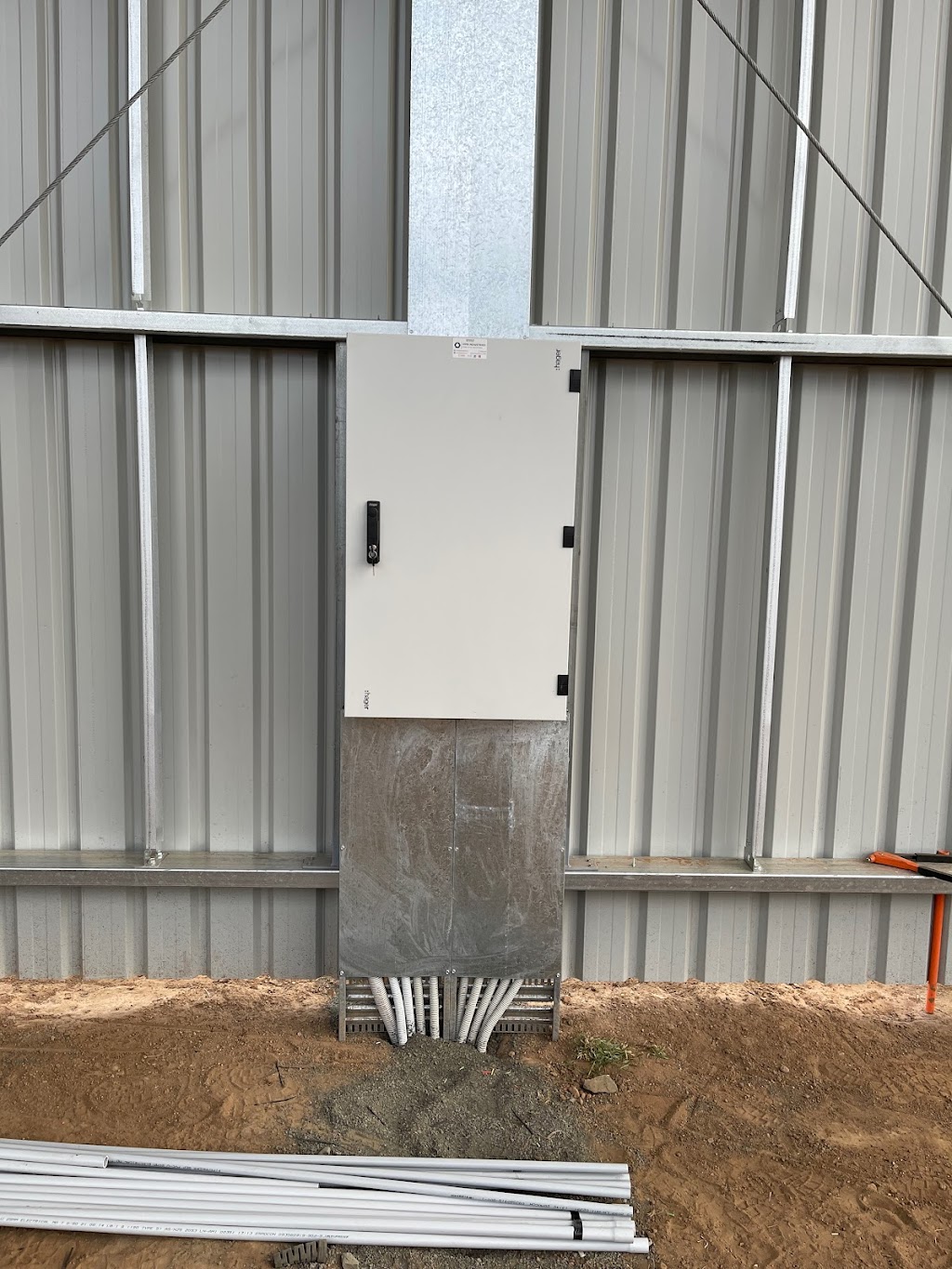 VIPR Industries Electrical Solutions | 2 Vale St, Emerald QLD 4720, Australia | Phone: 0427 923 258