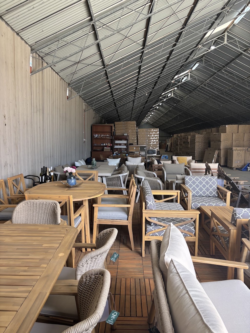 Begili Outdoor Furniture | 116B Fifth Ave, Llandilo NSW 2747, Australia | Phone: 1300 234 454