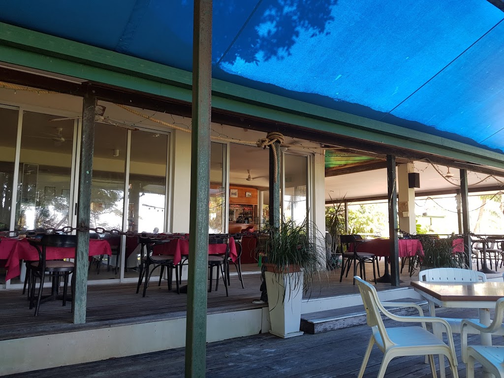 Gatakers Landing Restaurant | restaurant | Gatakers Bay Foreshore Reserve, Charlton Esplanade, Point Vernon QLD 4655, Australia | 0741242470 OR +61 7 4124 2470