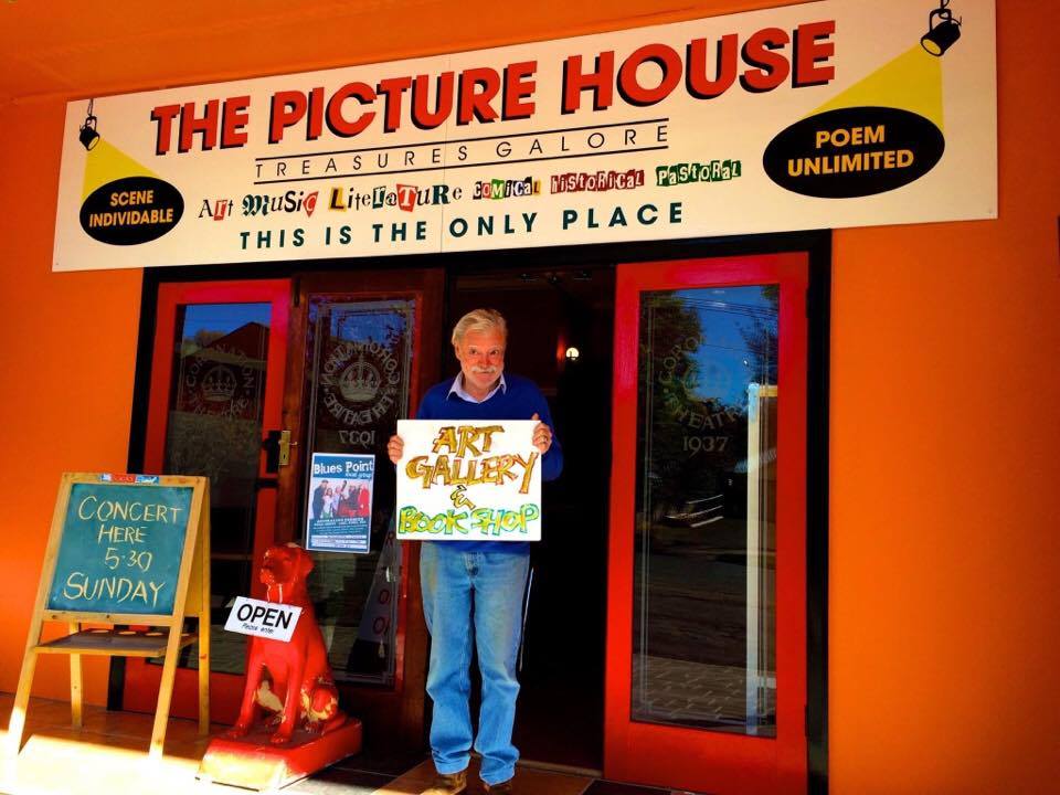 The Picture House Gallery & Bookshop | art gallery | 82 Yass St, Gunning NSW 2581, Australia | 0248451888 OR +61 2 4845 1888