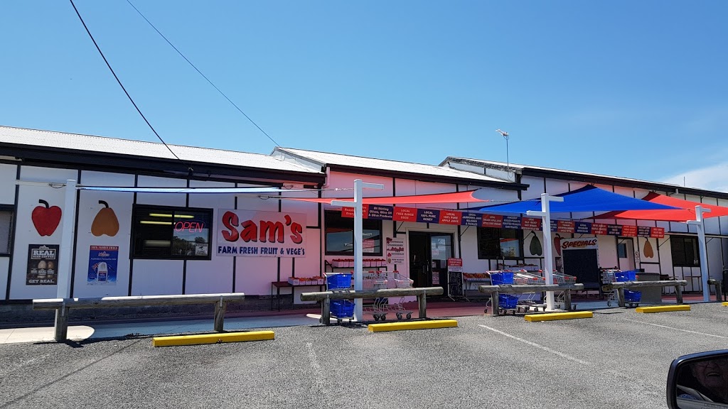 Sams Farm Fresh Fruit and Veg | 44 Middleton Rd, Cottonvale QLD 4375, Australia | Phone: (07) 4685 2156