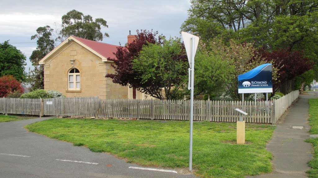 Richmond Primary School | 18 Torrens St, Richmond TAS 7025, Australia | Phone: (03) 6260 2191