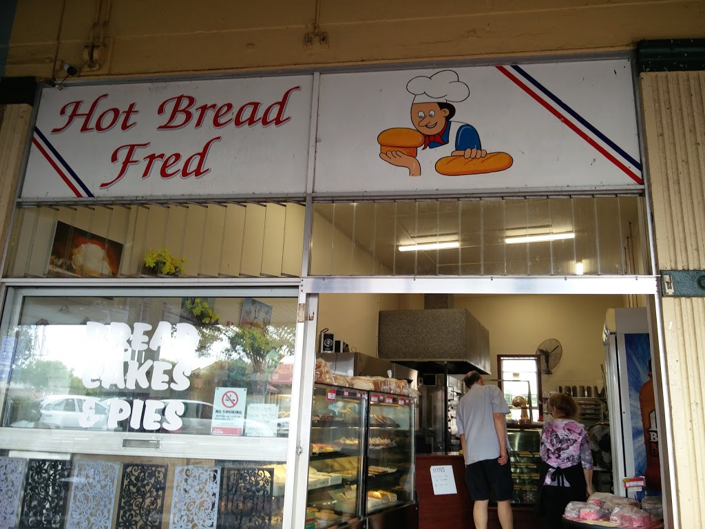 Hot Bread Fred | bakery | 104 Churchill St, Childers QLD 4660, Australia | 0741572241 OR +61 7 4157 2241