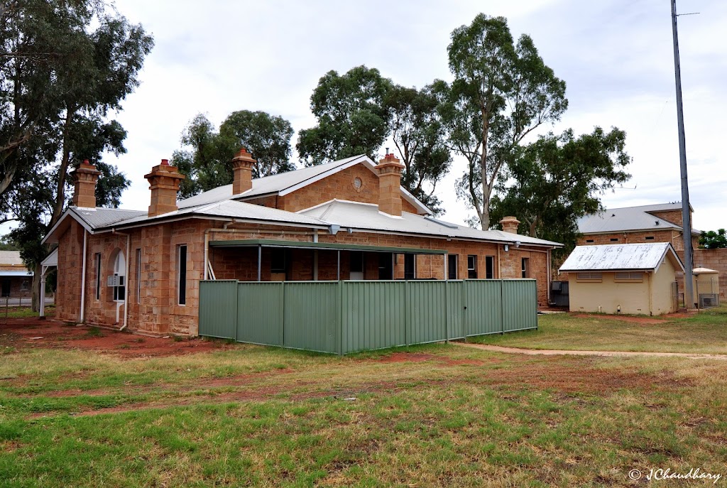 Wilcannia Local Court | courthouse | 89 Reid St, Wilcannia NSW 2836, Australia | 0880915030 OR +61 8 8091 5030